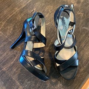 Michael Kors black leather heels  (6)